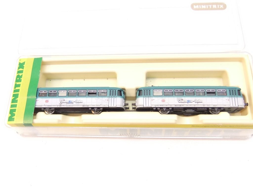 Minitrix 12989 N-Spur Schienenbus BR 798 mit Steuerwagen BR 998