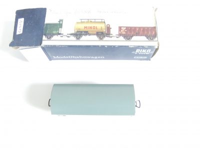 Piko HO 2-achs. G-Wg. mit Tonnendach "Seefische" DR Ep.III – Bild 3