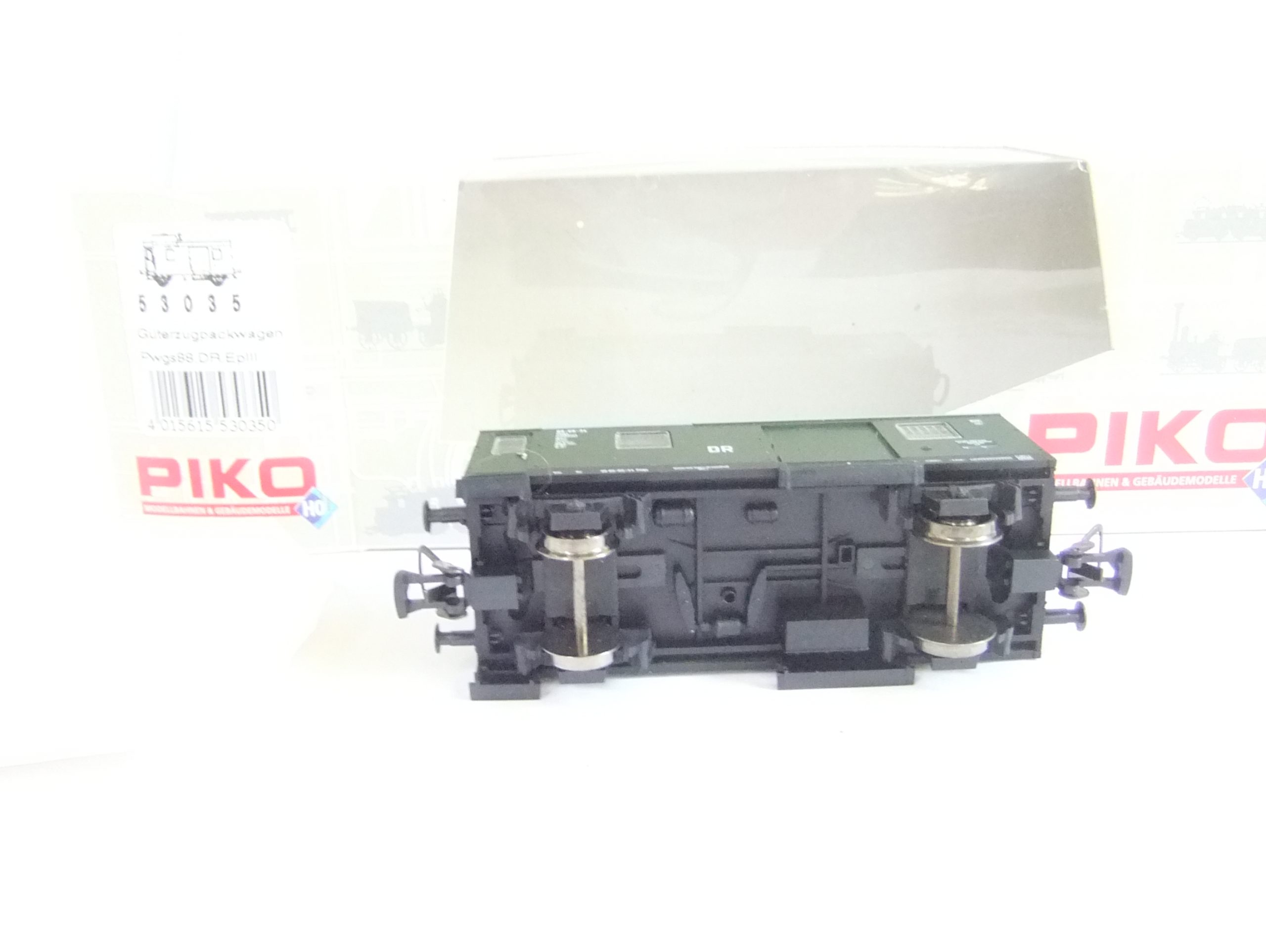 Piko 53035 HO Güterzugbegleitwagen DR Ep.III – Bild 3