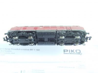 PIKO 40524 N  Di-Lok BR V 160 DB  Ep.III bordeauxrot – Bild 4