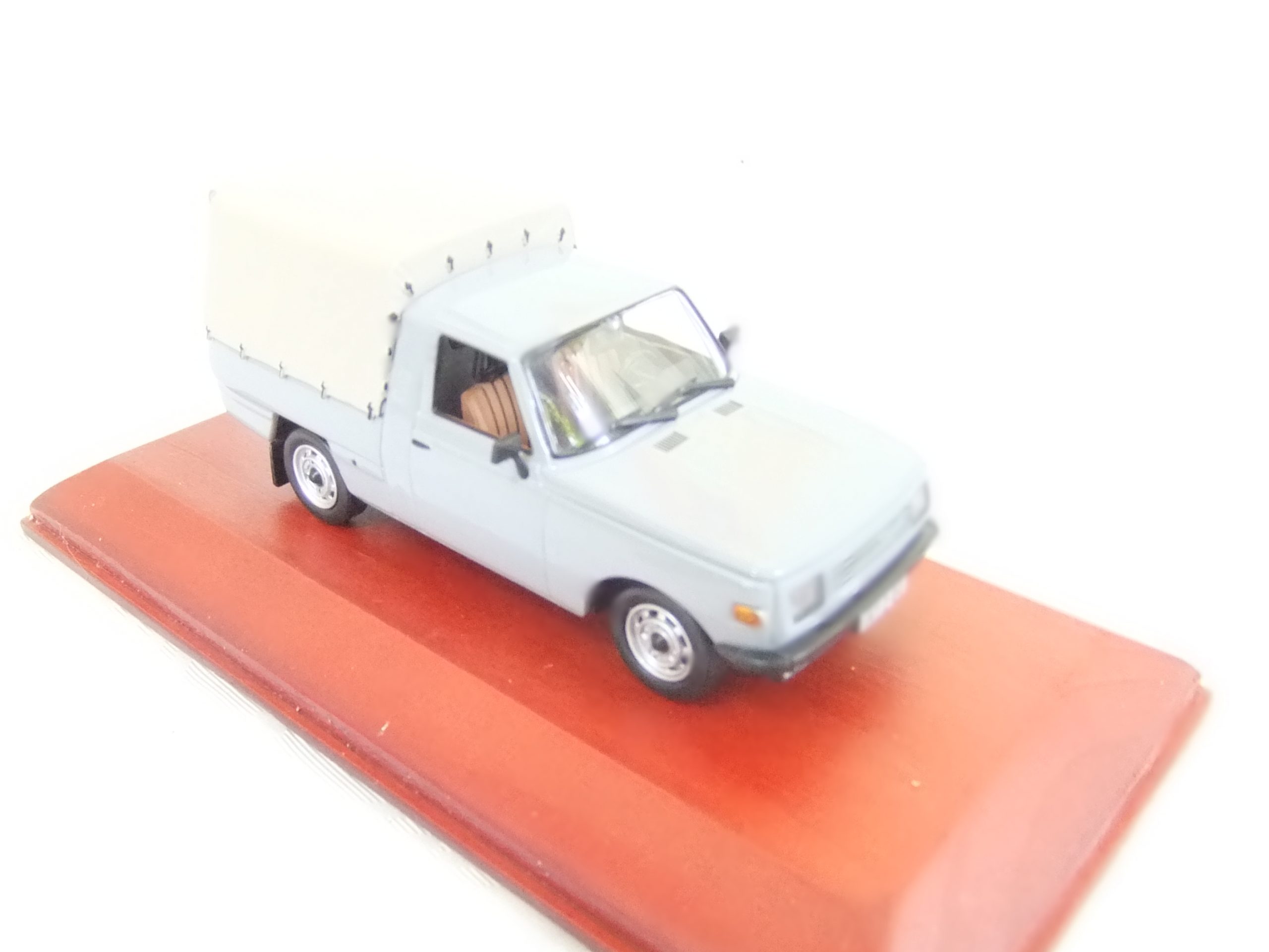 Atlas Modellauto PKW Wartburg 353W Pick-up – Bild 2