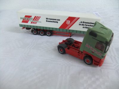 Herpa  HO  MB "Actos" mit Sattelzug "Spedition Wandt"