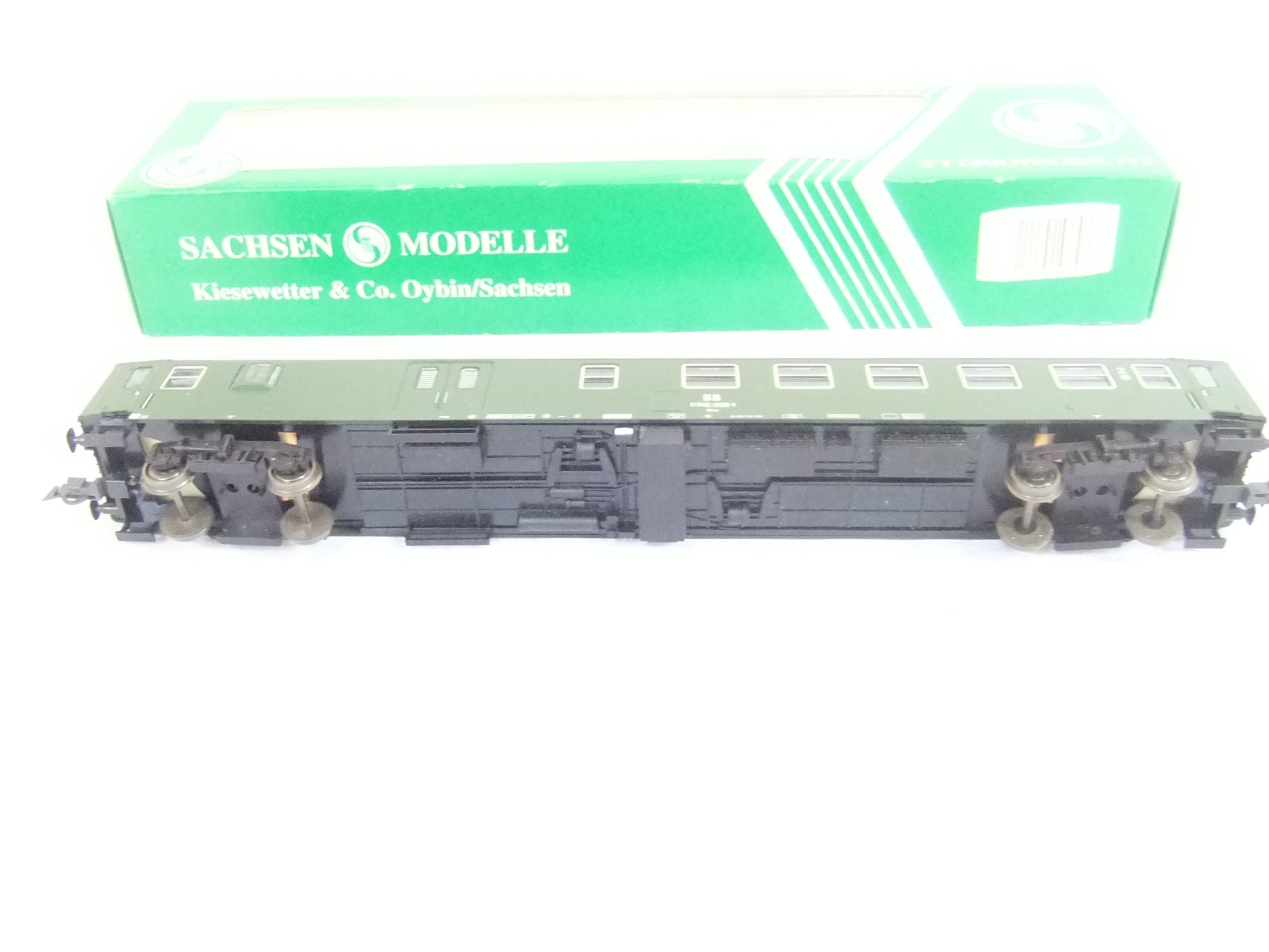 Sachsenmodelle 14330 HO 4-achs.Y Halbgepäckwagen mit Kanzel DR Ep.IV – Bild 3