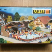 Faller HO 382  BS Kunsteisbahn