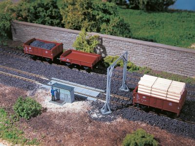 Auhagen 11404 HO "Gleiswaage mit Lademaß"