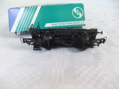 Sachsenmodelle 18354 HO Radsatztransportwagen DR Ep.III – Bild 3