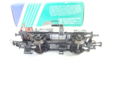 Sachsenmodelle/Tillig 76377 HO 2-achs.Kesselwagen "Sandoz" DRG – Bild 3