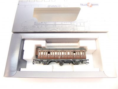 Tillig 13149 TT preußischer Abteilwagen mit Bh 3.Kl.