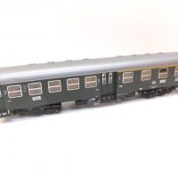 Roco 44029 HO Ein Umbauwagen 1./2.Kl. DB  Ep.IV aus Set