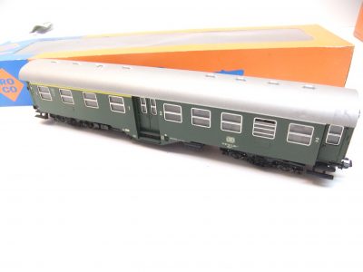 Roco 44029 HO Ein Umbauwagen 1./2.Kl. DB  Ep.IV aus Set – Bild 3