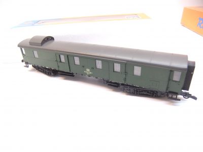 Roco 44556 HO Eilzug-Gepäckwagen  DB Ep.IV – Bild 2