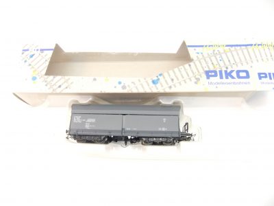 Piko 54711 HO 4-achs. OOt Wagen CSD Ep.IV