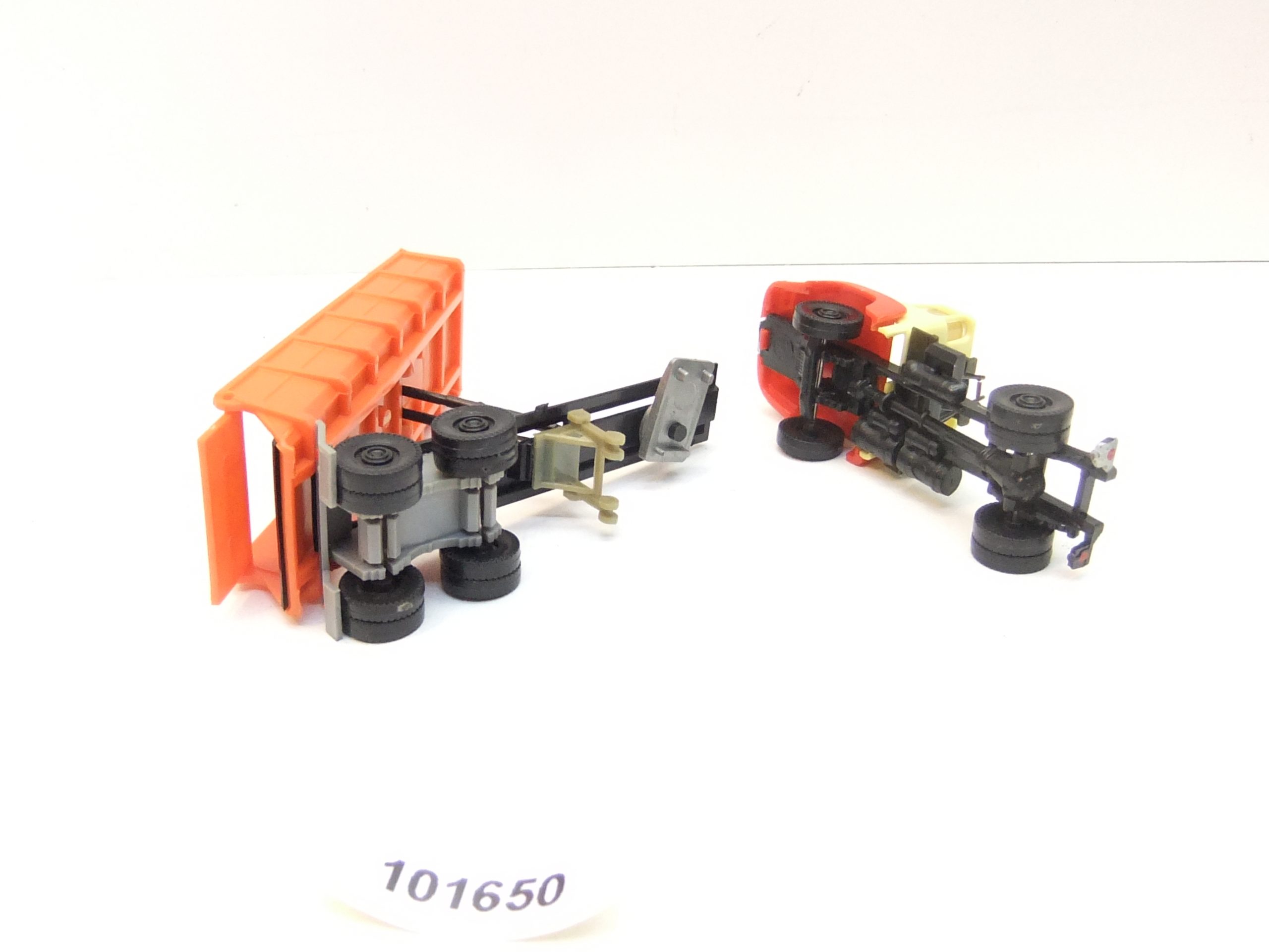 Espewe HO Sattelschlepper "Unic" mit Kippanhänger – Bild 3