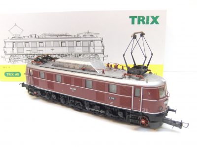 Trix 22708 HO  E-Lok BR E19 11 DRG – Bild 3