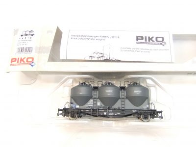 Piko 54510 HO 2-achs. Staubbehälterwagen DB Ep.III