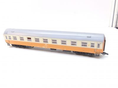 Piko/Schicht HO Y-D-Zugwagen DR 2.Kl. Ep.IV "Städteschnellexpress" – Bild 2