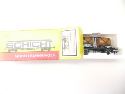 Piko/ Prefo HO 2-achs. Weinfasswagen mit Bh  MAV