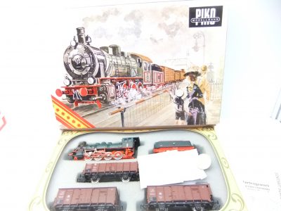 Piko HO Zugset KPEV Da-Lok BR G8`1 und drei Güterwagen