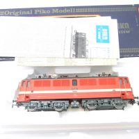 Piko 5/6213  HO  E-Lok BR 211 DR Ep.IV
