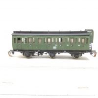 BTTB TT 3-achs. Abteilwagen mit Bh DB Ep.III