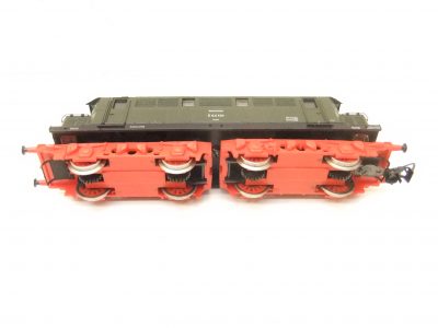 Piko 5/6201 HO  E-Lok BR E44 DR Ep.III – Bild 3