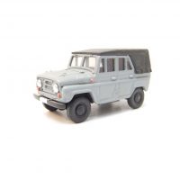 ADP-Modelle HO  Kübelwagen  UAZ-469