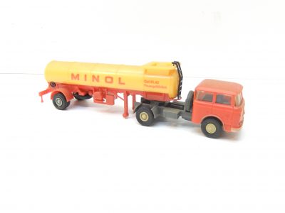 Espewe/Permot HO  Skoda S706 RTTn Sattelzugtankwagen "Minol" – Bild 2