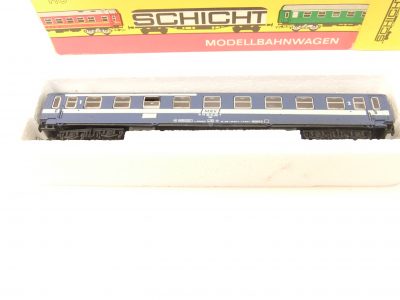 Piko/Schicht HO 4-achs. Y-D-Zugwagen MAV 1./2.Kl. Ep.IV