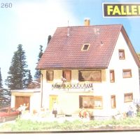 Faller 260  HO  BS Zweifamilienhaus