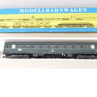 Piko HO 4-achs. Mod.Wagen  2.Kl. DR Ep.IV