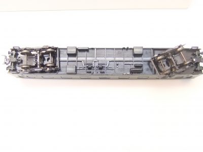 Piko HO 4-achs. Mod.Wagen  1.Kl. DR Ep.IV  mit KKK – Bild 2