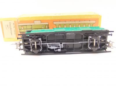 Zeuke/BTTB  TT  2-achs.Gepäckwagen Pwi30  DR Ep.III – Bild 3