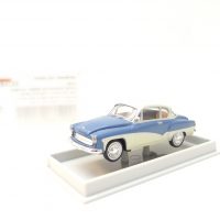 Brekina 27150 HO PKW Wartburg 311  Coupe  brillantblau/elfenbein