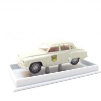 Brekina 27034 HO Wartburg 311  „FDJ“
