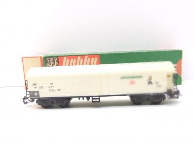 BTTB  TT  4-achs.Eiskühlwagen "Wernesgrüner" DR Ep.IV – Bild 2