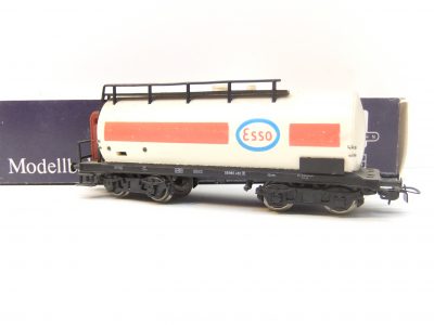 Piko HO 4-achs.Kesselwagen  "ESSO" DB Ep.IV