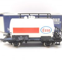 Piko HO 2-achsiger Kesselwagen DB  „ESSO“