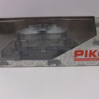 Piko 58072 HO 2-achs. Zementsilowagen DR Ep.IV