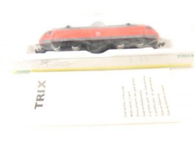 Minitrix 12762  N-Spur E-Lok BR 152 DBAG  Ep.V rot – Bild 5