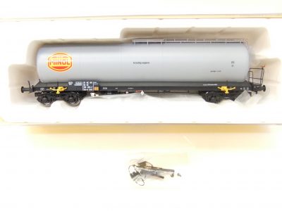 Brawa 48757 HO 4-achs. Kesselwagen Bauart Uahs-w „MINOL”  DR Ep.IV