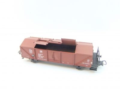 Piko HO 2-achs. Klappdeckelwagen DR Ep.IV – Bild 2