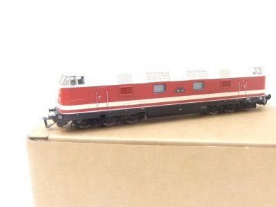 Piko 47290 TT 6-achs. Di-Lok BR V 180 235 DR Ep.III – Bild 2