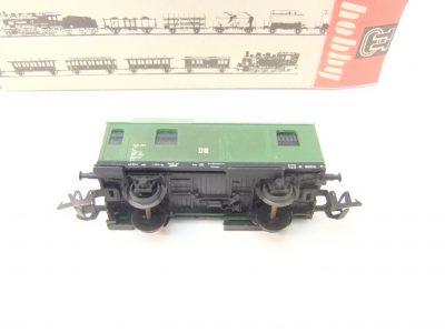 Zeuke/BTTB  TT 2-achs. Güterzugpackwagen DR Ep.III – Bild 2