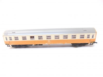 Tillig HO 4-achs. D.Zugwagen "Städte Ex" 2.Kl. DR – Bild 2