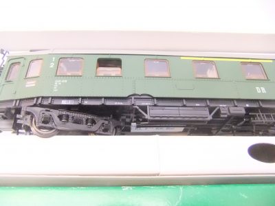 Sachsenmodelle 14202AB HO 1./2. Klasse D-Zug Hechtwagen DR Ep.III  LED Innenbeleuchtung – Bild 2