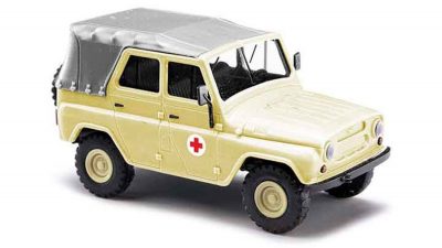 Busch 52109 HO Geländewagen UAZ 469 "Deutsches Rotes Kreuz"