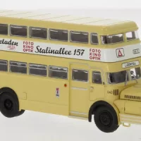 Brekina 61202 HO Bus Do 56 BVG Berlin 1957 „Industrieladen STALINALLEE“