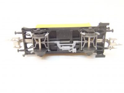 Zeuke  TT  2-achs. Kesselwagen "Minol" DR Ep.III – Bild 2