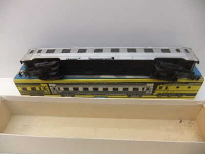 Piko HO INOX-Stahlwagen  SNCF – Bild 2