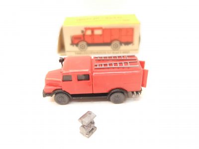 Espewe HO IFA LKW S4000 als Feuerwehr TLF 16